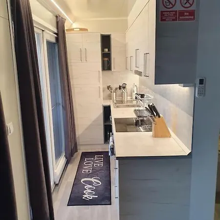Mobilehome In With Wonderful Seaview * 드라게